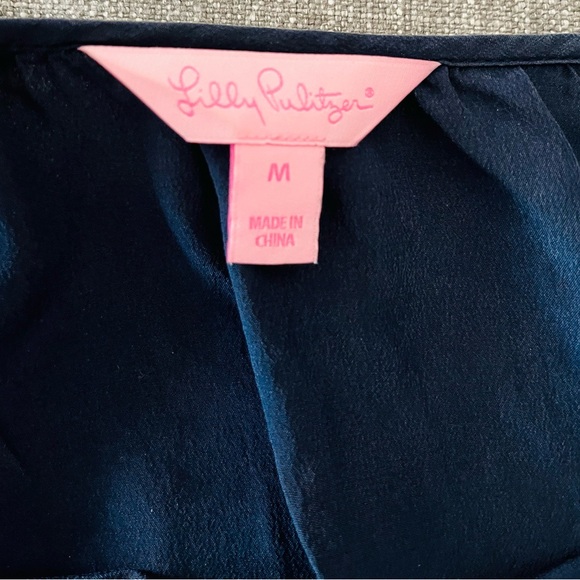 Lilly Pulitzer Candice Cold Shoulder Top 100% Silk True Navy, Sz Medium - Picture 7 of 9